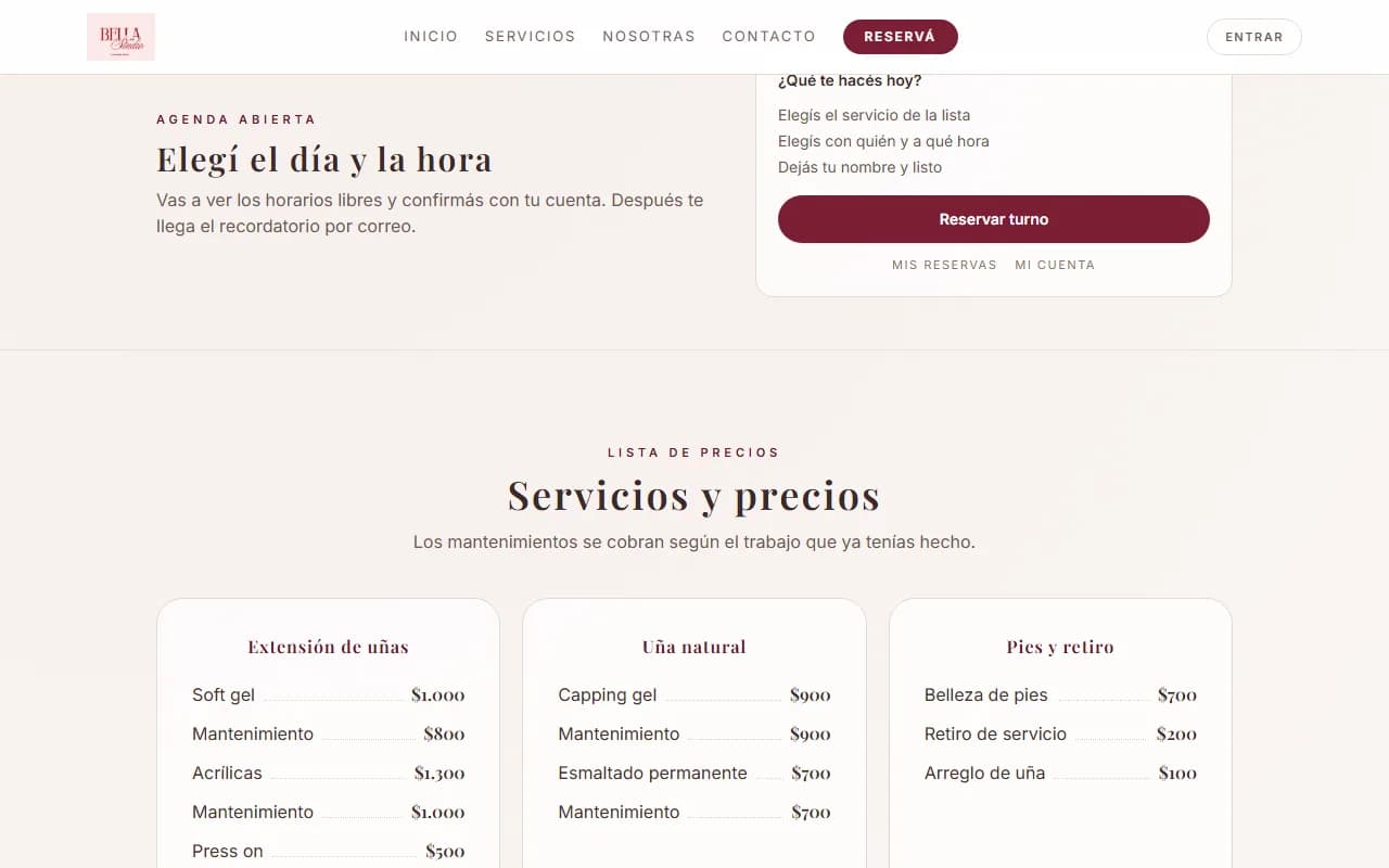 Web publicada de Bella Studio: el menú con «Reservá», el bloque para elegir día y hora, y la lista de servicios con sus precios.